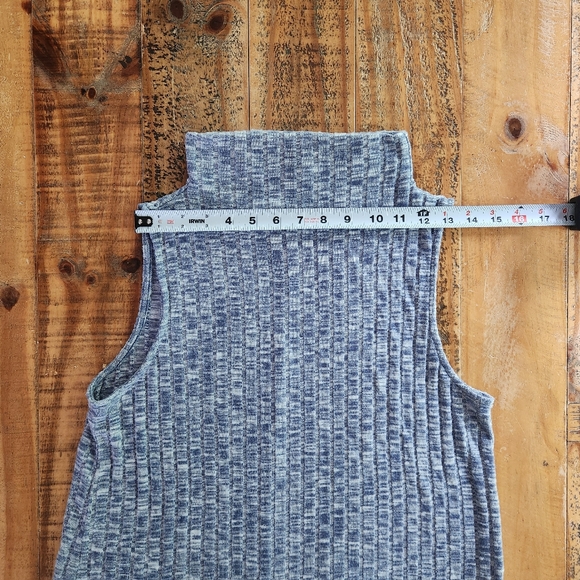 🐵BANANA REPUBLIC shirt for women - Picture 9 of 11